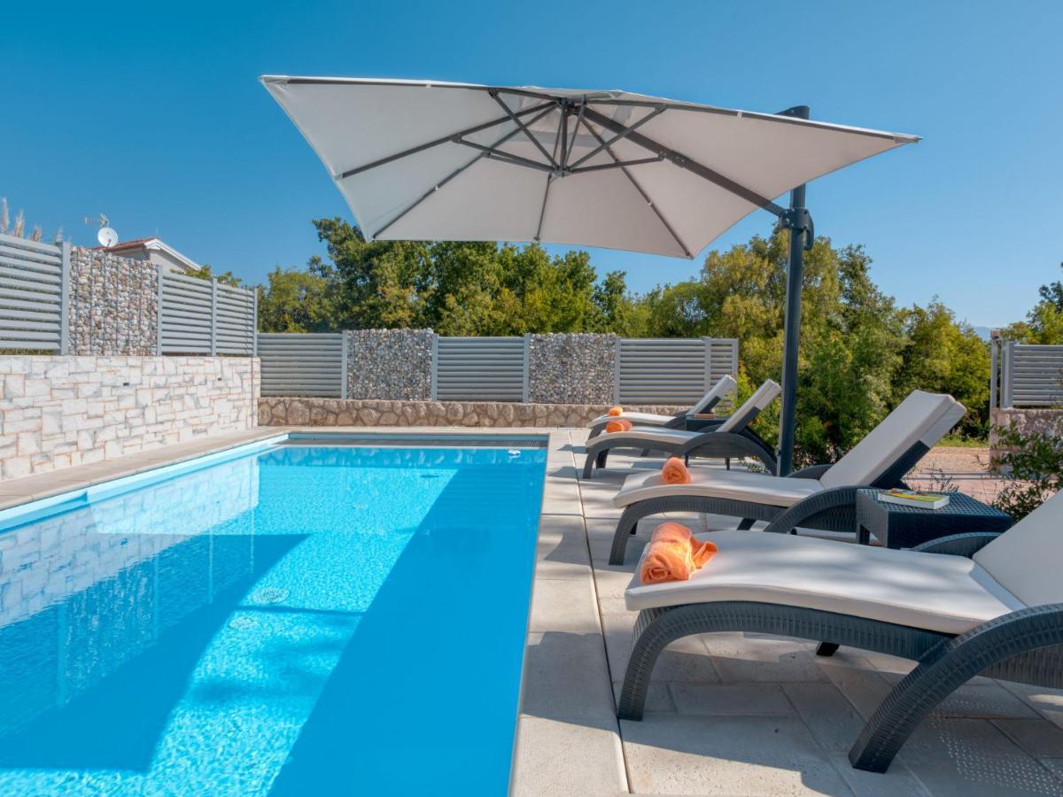 Holiday Home Lavendel - Mlk159 By Interhome Dobrinj ภายนอก รูปภาพ