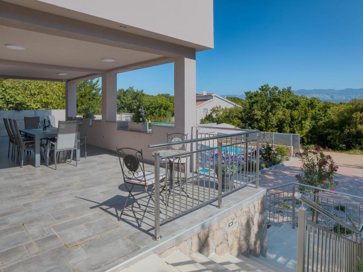 Holiday Home Lavendel - Mlk159 By Interhome Dobrinj ภายนอก รูปภาพ