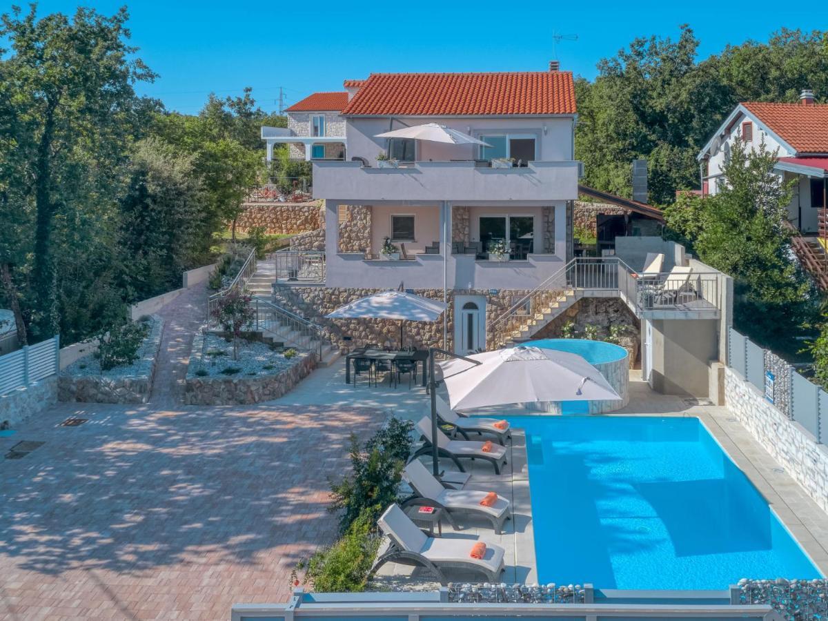 Holiday Home Lavendel - Mlk159 By Interhome Dobrinj ภายนอก รูปภาพ